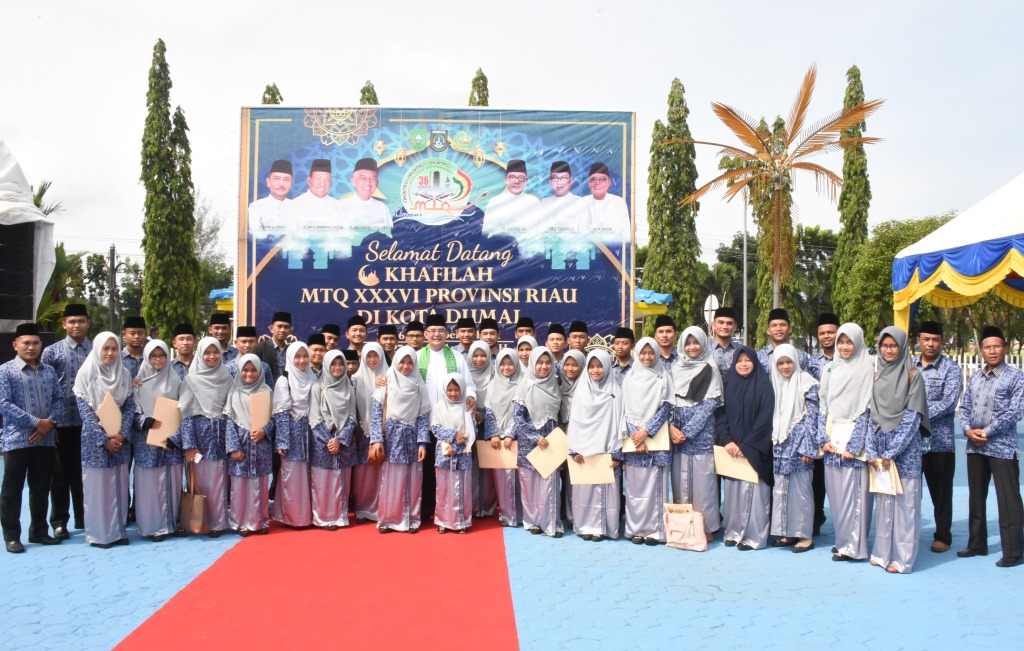 Disambut Kompang, 45 Kafilah Bengkalis Resmi Jadi Peserta MTQ Riau 2017