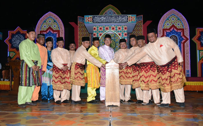 Disaksikan Ribuan Warga, Gubri Buka MTQ ke-41 Tingkat Kabupaten Bengkalis