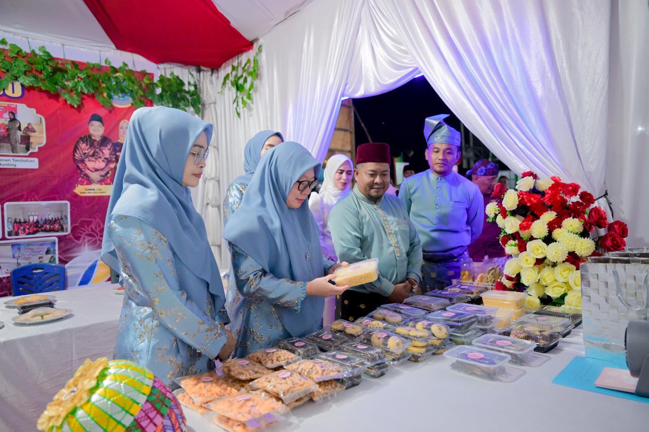 Aroma Kue Lopes dan Kisah Optimisme di Bawah Tenda Bazar MTQ Talang Muandau