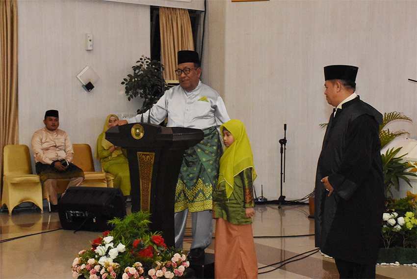 Malam Ta'ruf MTQ Riau, Gubri Puji Peserta Kafilah Kabupaten Bengkalis