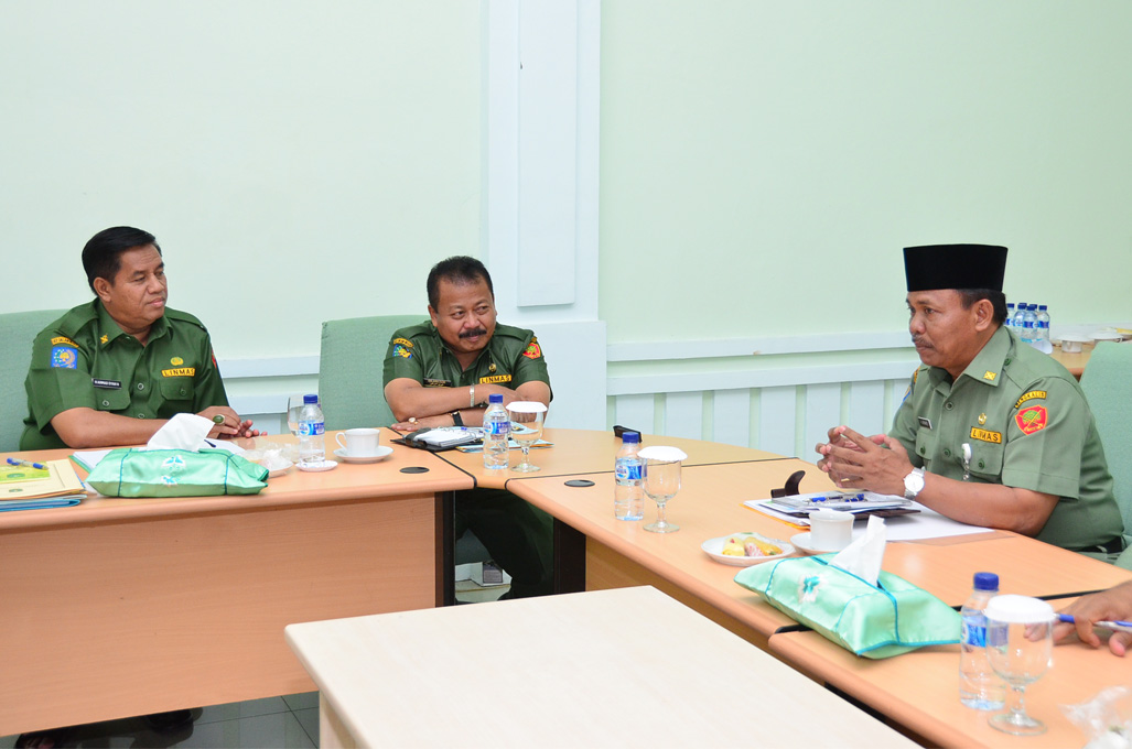 BAHAS PEMBINAAN QARI DAN QARIAH, PENGURUS LPTQ GELAR PERTEMUAN DENGAN PJ BUPATI