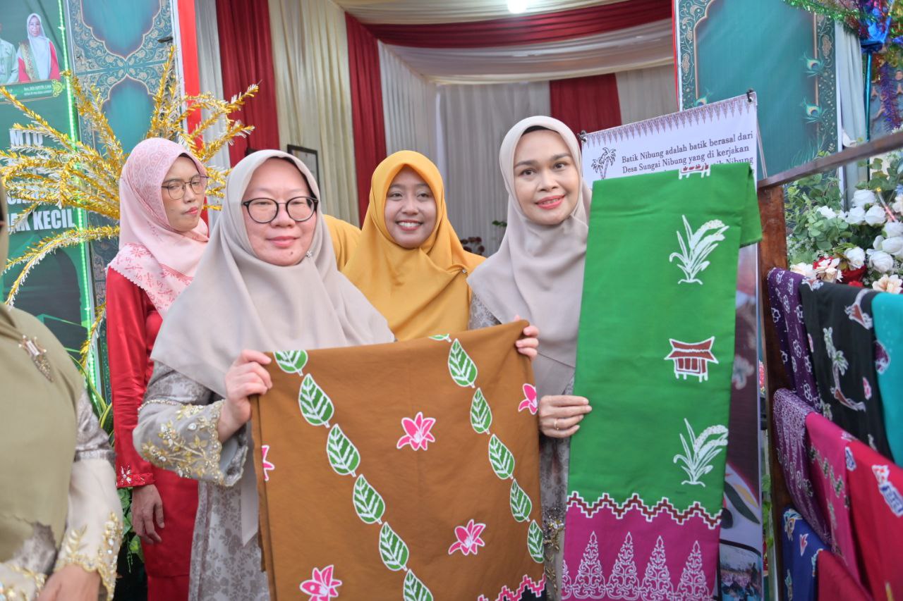 Dari Tangan Ibu-Ibu Desa, Lahir Harapan Baru di Bazar MTQ Siak Kecil