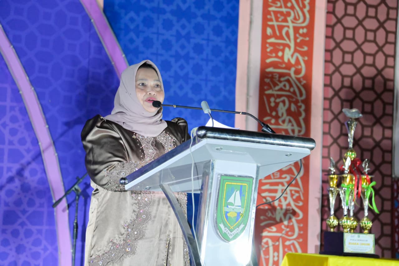 Suara Emas Qariah Internasional Iringi Ikrar Selamatkan Generasi Muda di MTQ Bukit Batu